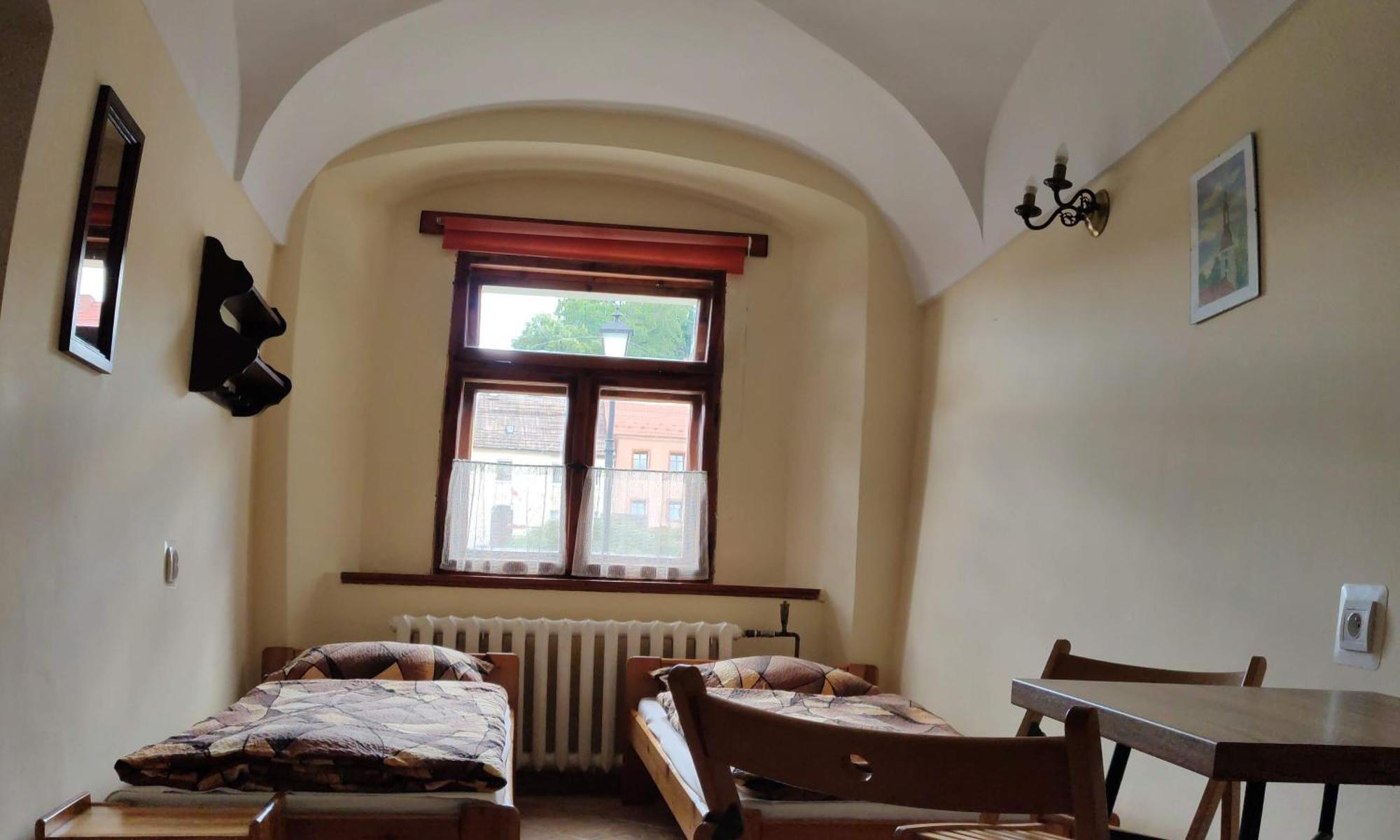 Apartamenty I Pokoje Goscinne "Wacus" Srebrna Góra Exteriör bild